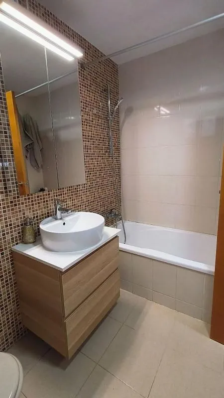 Salles de bain - Apartment with Balcony and Garage in Carcaixent