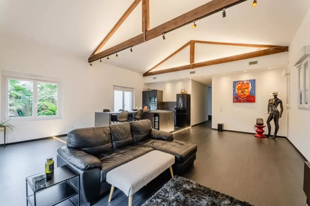 Elutuba - Single-Storey Villa with Pool in Agde