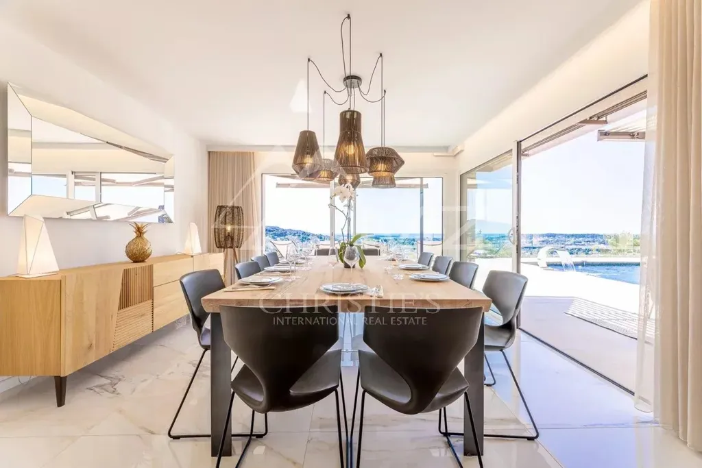 Söögituba - Contemporary Villa with Sea View in Mougins