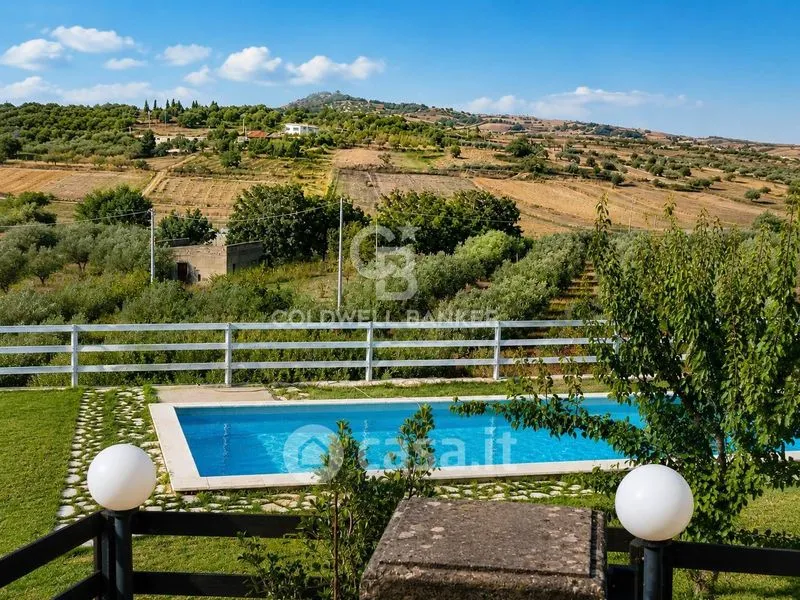 Bassein - Villa with Pool in Monterosso Almo