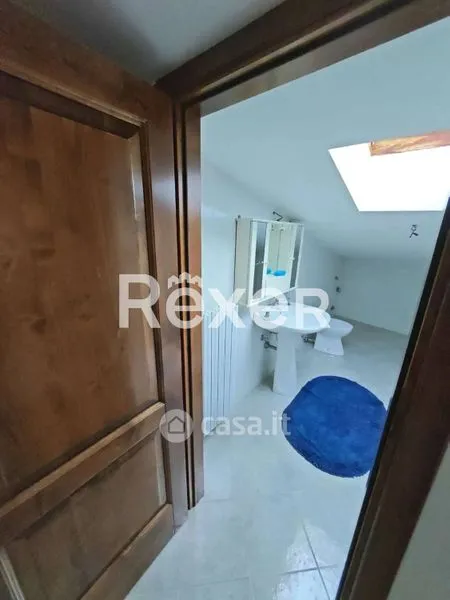 Vannitoad - Independent House with Garden in Raiano