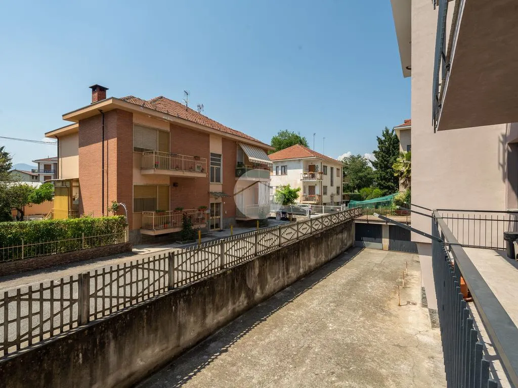 Exterior - Modernised 3-Bedroom Apartment in Druento