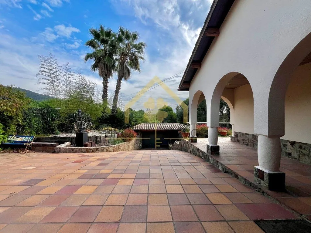 Terrace - Luxury House with Pool in La Garriga