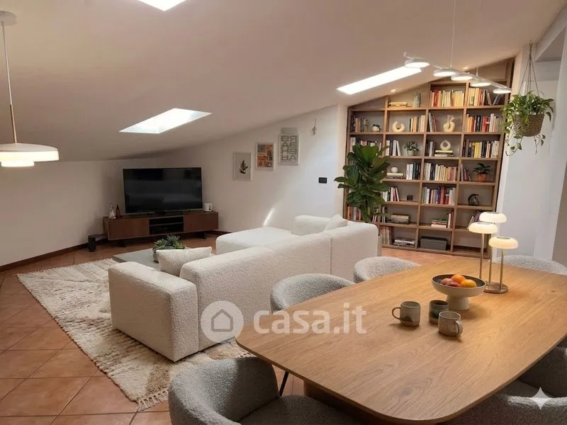 Séjour - Duplex Apartment with Private Garden in Modena