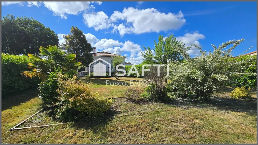 Giardino - House with Divisible Land in La Mothe-Achard