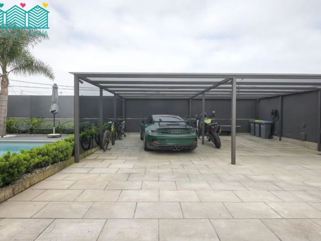 Exterior - Luxury Villa with Pool in Azurva, Aveiro