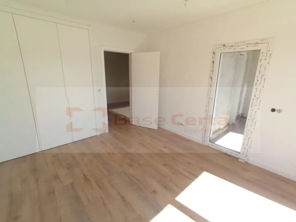 Magamistoad - Luxury House with Modern Architecture in Seixal