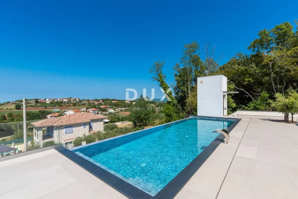 Piscine - Luxury Villa with Infinity Pool in Vižinada