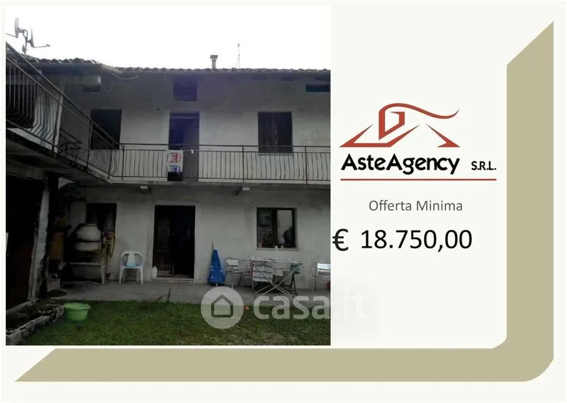 Esterno - Casa con giardino a Maniago