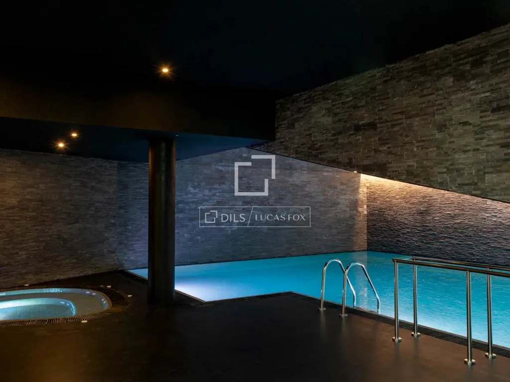 Bassein - Luxury Flat with Rooftop Pool in Diagonal Mar, Barcelona