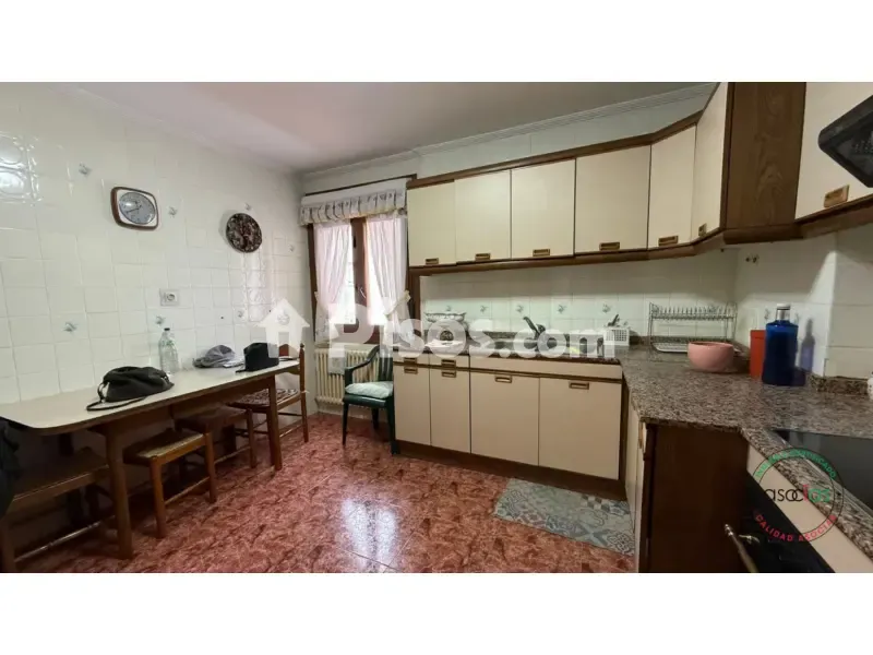 Köök - Apartment with Balcony in Aller