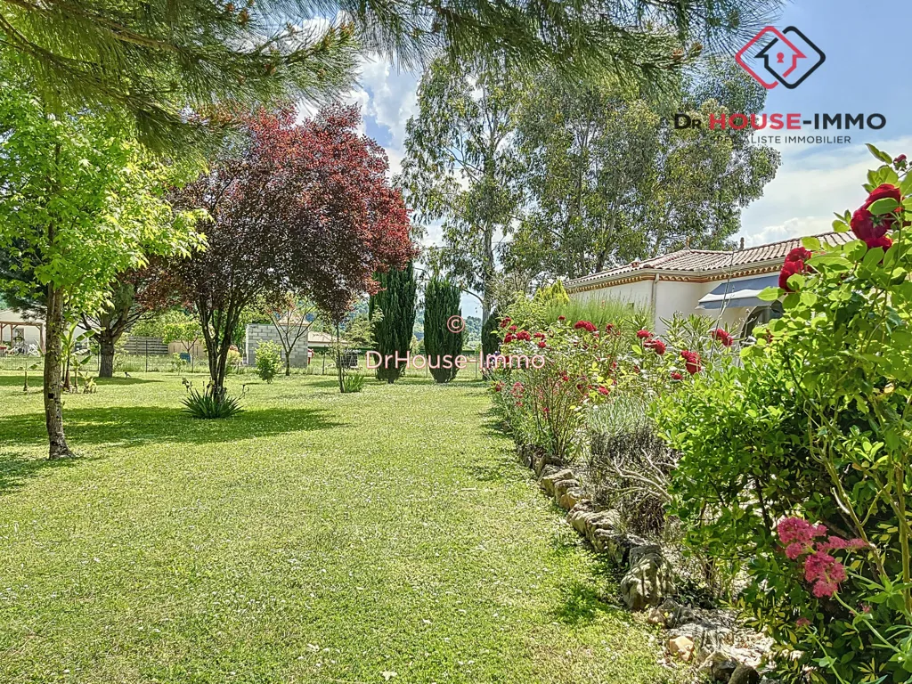 Giardino - Villa with Pool in Saint-Léon-sur-l'Isle