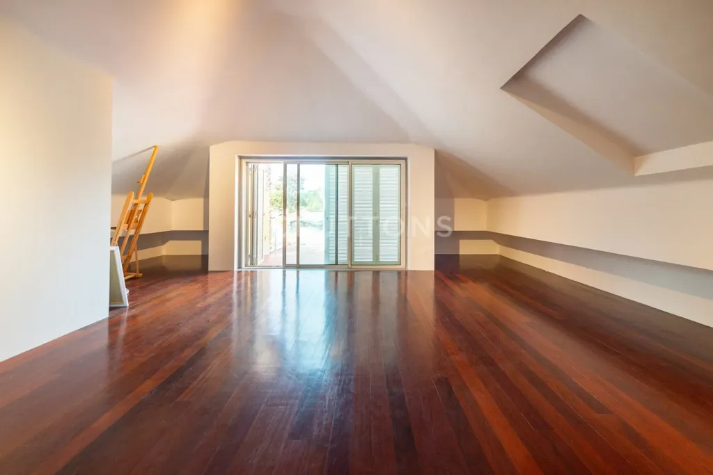 Toad - Luxury Villa with Pool in Estoril
