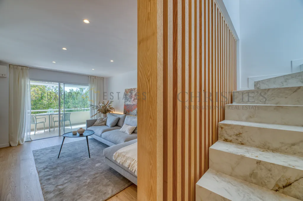 Pièces - Refurbished Penthouse with Rooftop Pool in Bendinat
