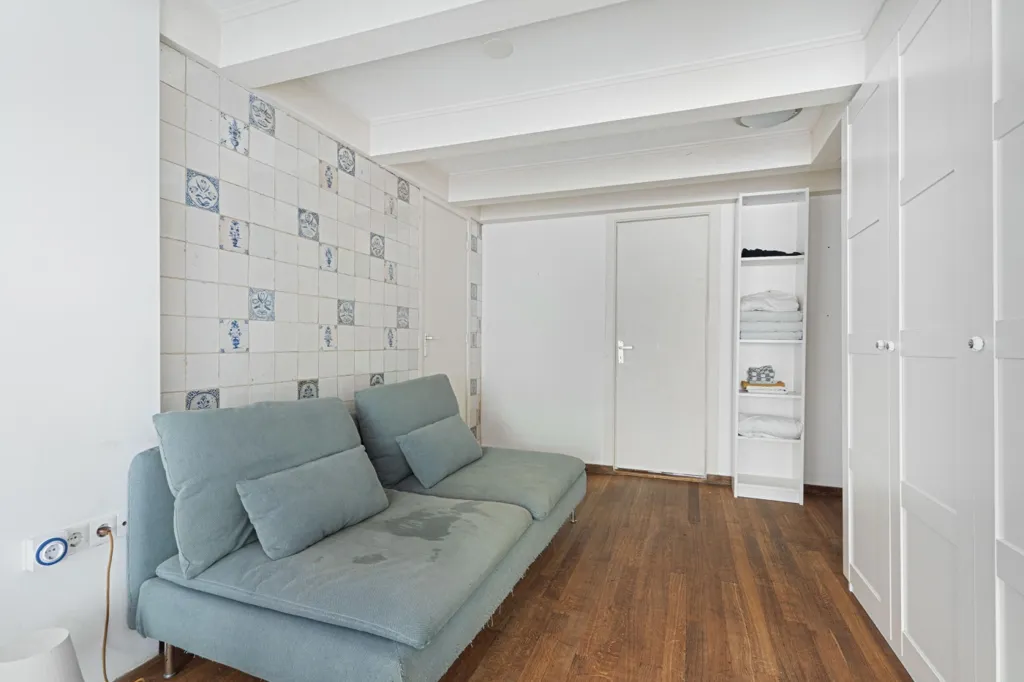 Elutuba - Historic Canal House with Two Units in Amsterdam