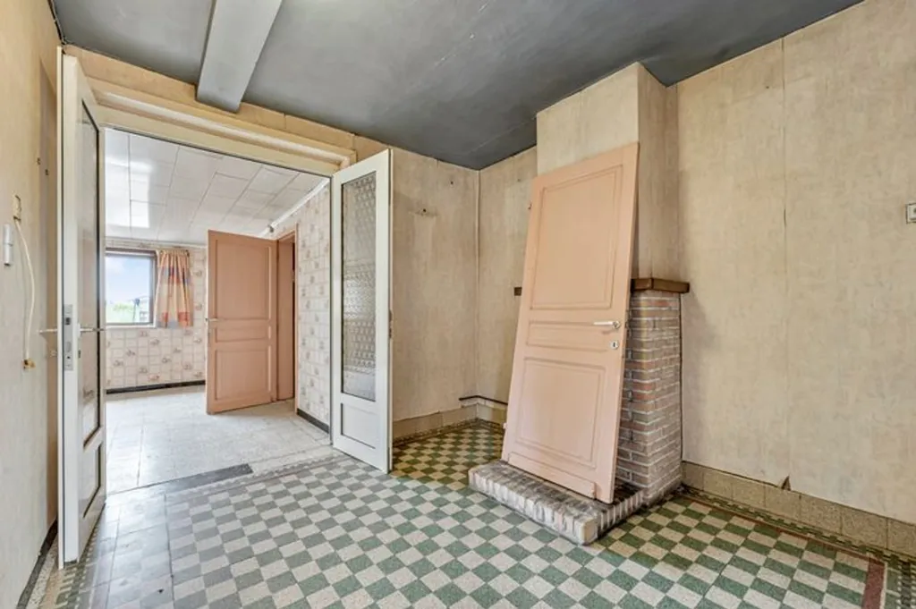 Toad - Renovation Project House with Terrace in Poperinge