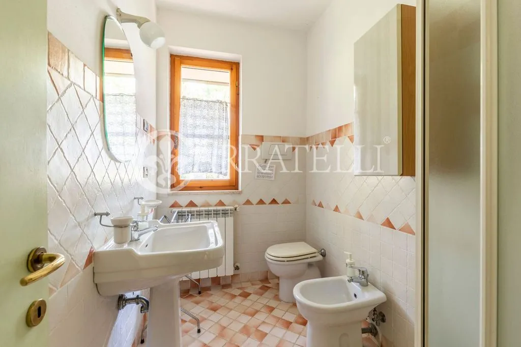 Salles de bain - Luxury Villa with Panoramic Pool near Massa Marittima