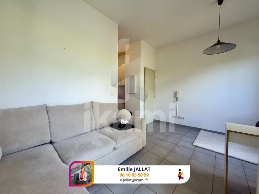 Soggiorno - Studio Rez-de-Jardin with Parking in Sassenage