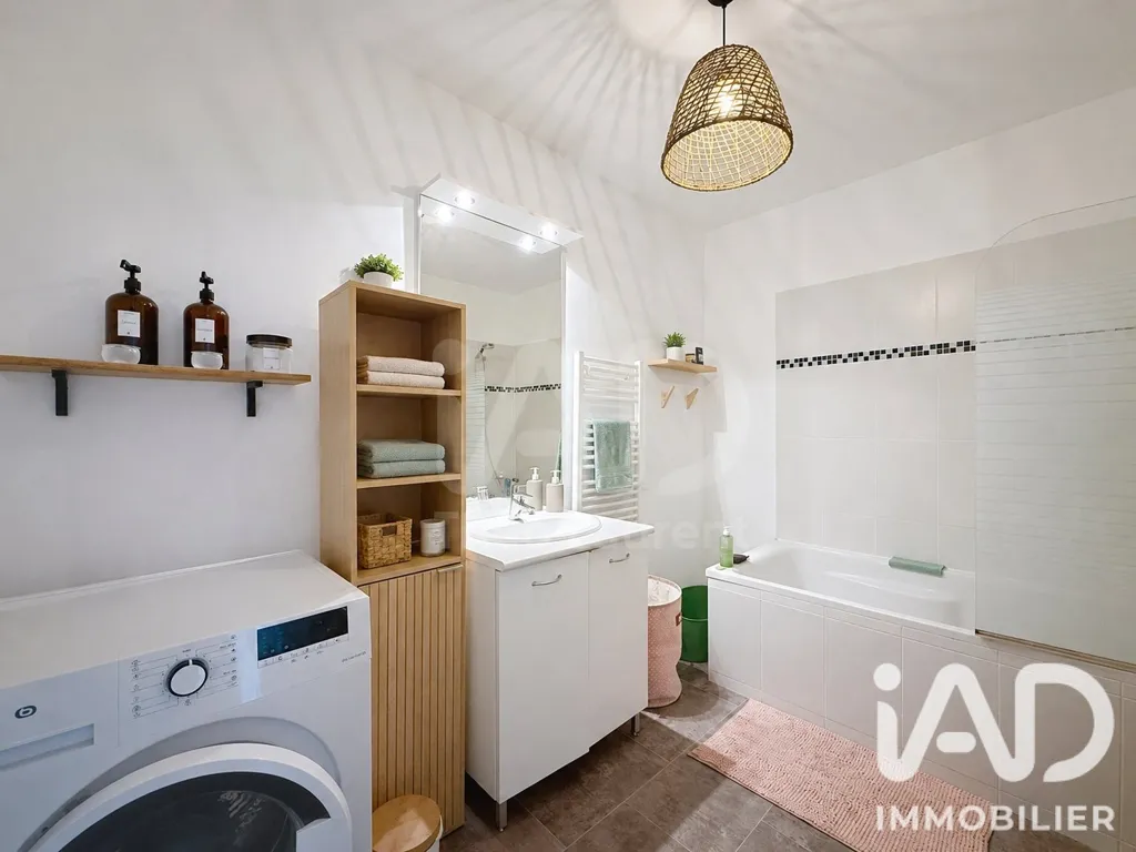 Vannitoad - Modern Flat with Balcony in Central Location