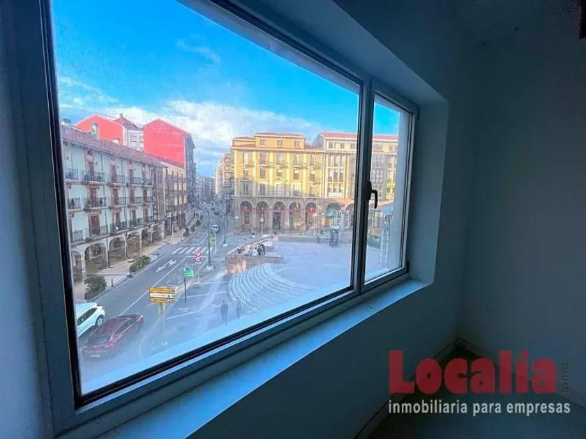 Toad - Modern Office Building in Torrelavega Centre