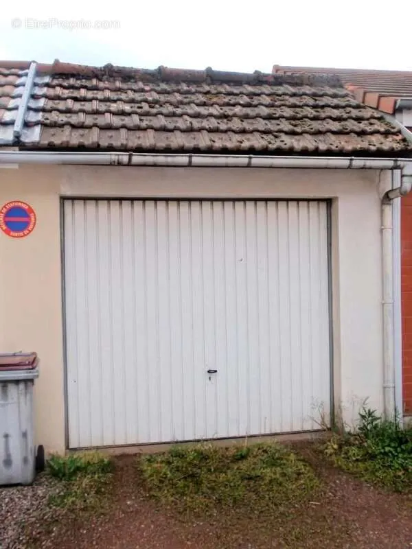 Esterno - Three-Bedroom House with Garden in Courrières