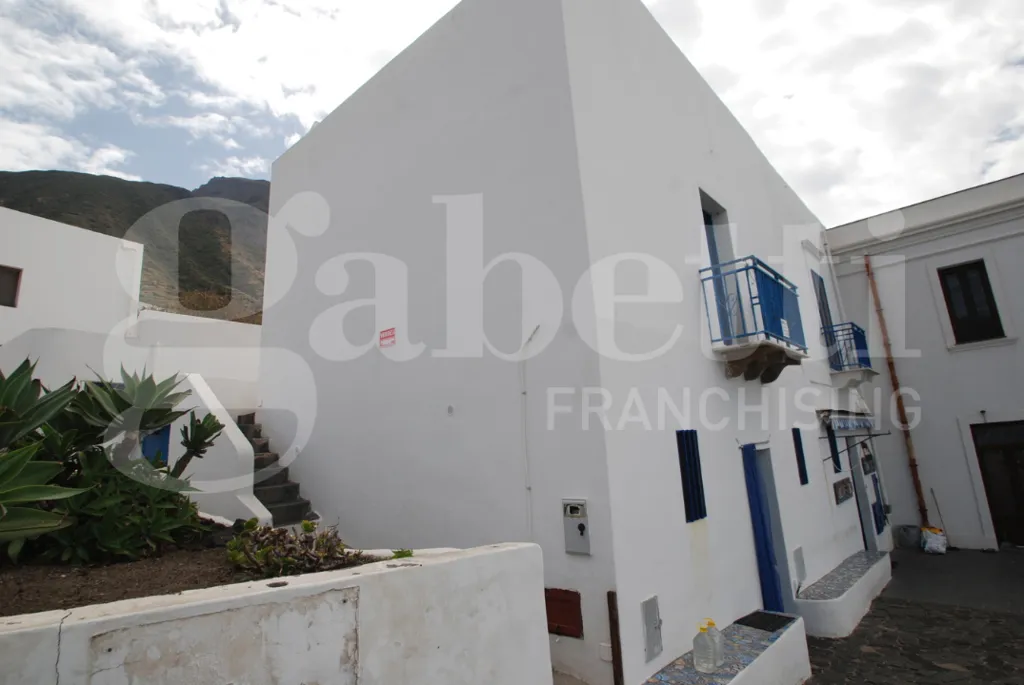 Välivaade - Complex with Sea View in Ginostra, Stromboli