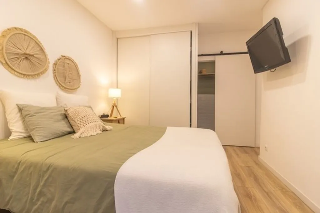 Magamistoad - Fully Renovated Villa with Pool in Amora