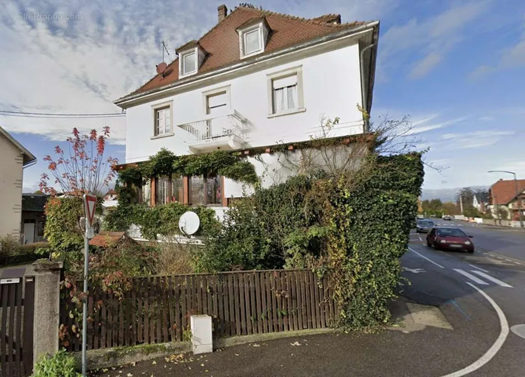 Esterno - Renovable 5-Piece Apartment with Balcony in Erstein