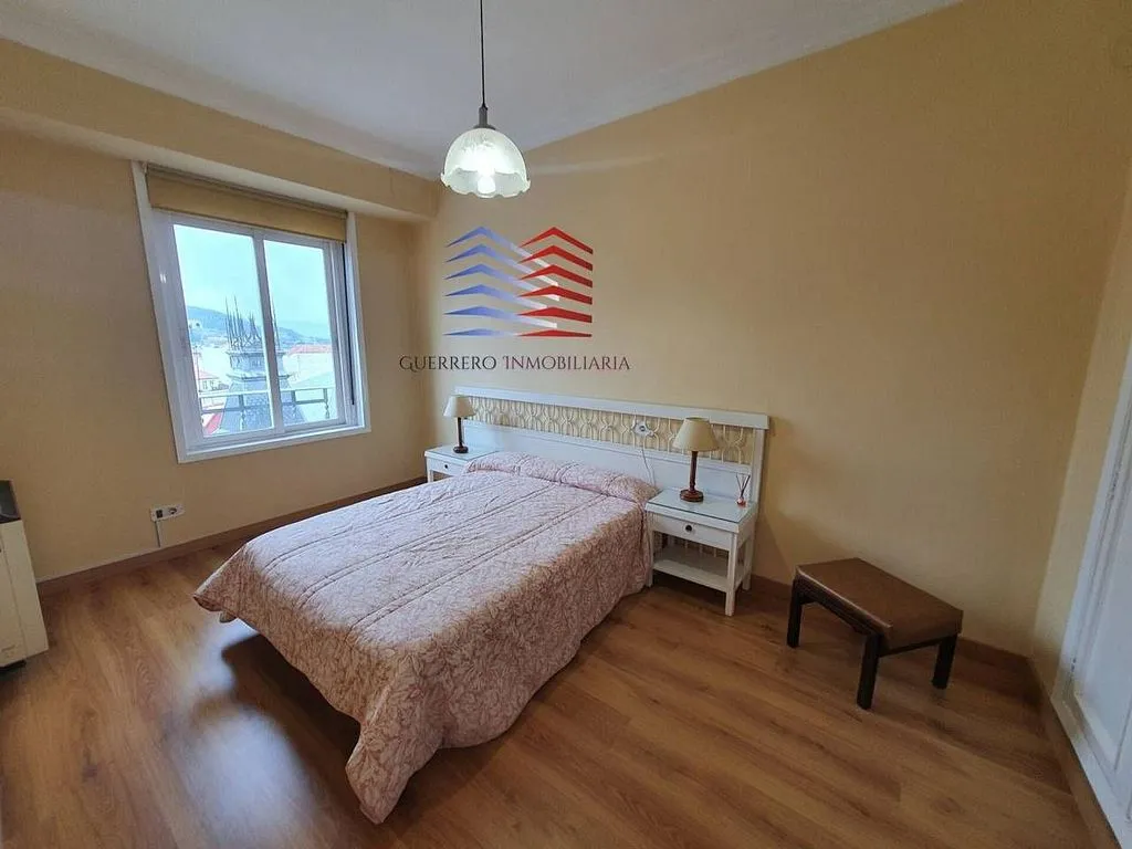 Chambres - Ample 1-Bedroom Apartment in University Area