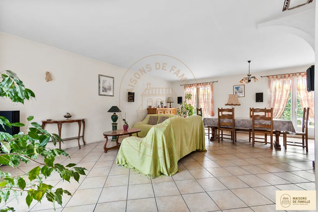 Soggiorno - Contemporary House with Garden in Montesson