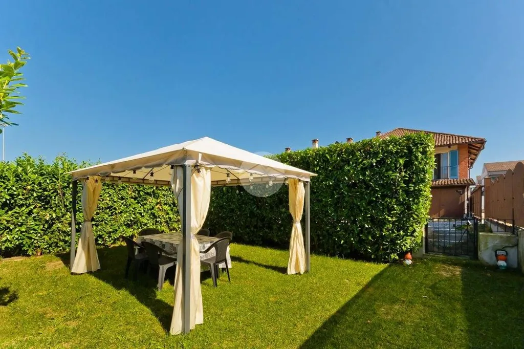 Jardin - Renovated Apartment with Garden in Bra