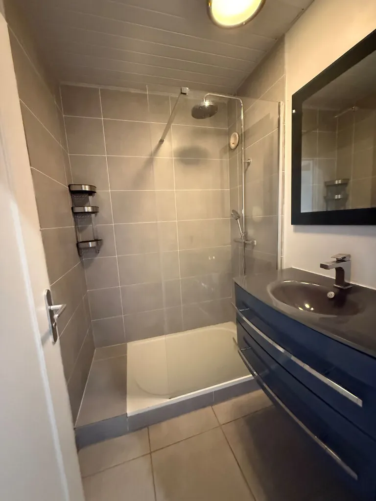 Salles de bain - Appartement 3 Pièces avec Balcon à Argenteuil