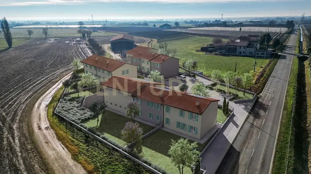 Vista aerea - Villa a schiera con giardino a Zevio