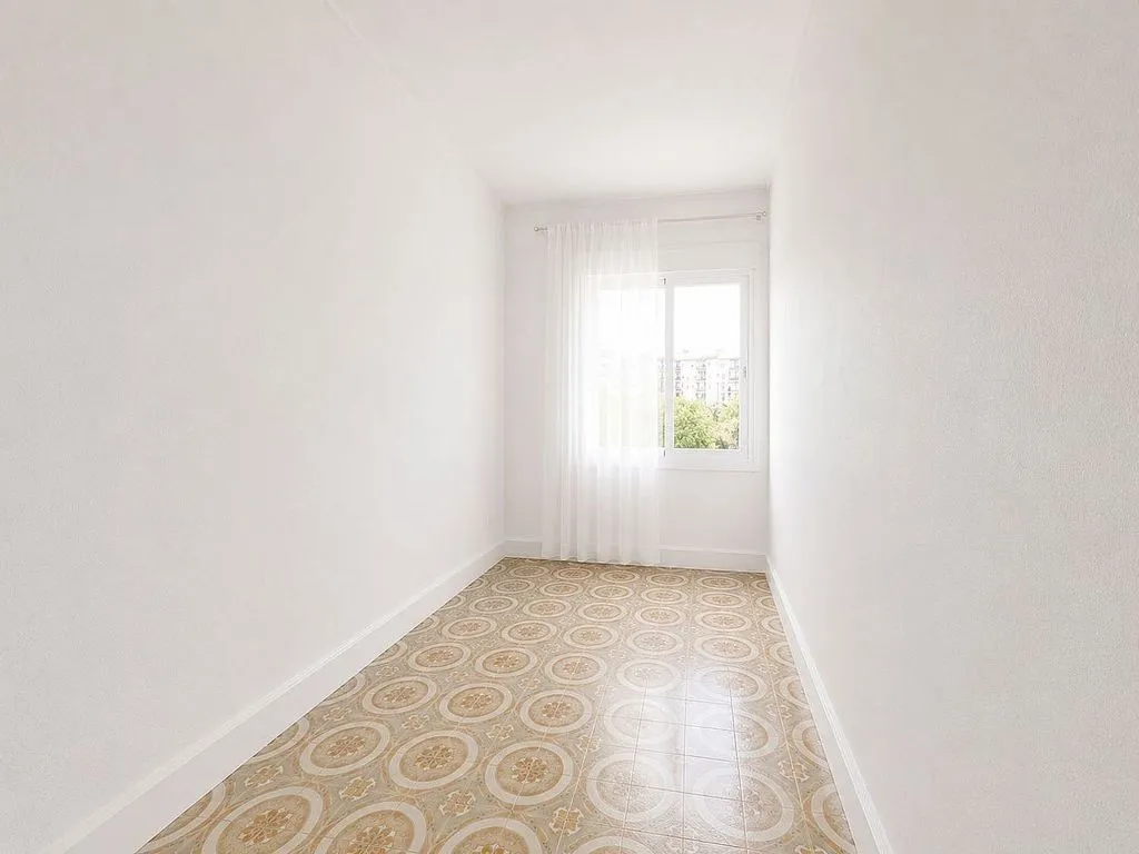 Pièces - Apartment with Balcony in Sant Adrià de Besos