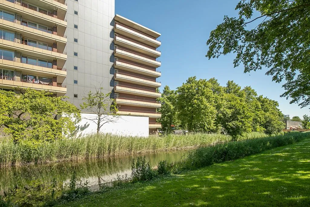 Välivaade - 4-Bedroom Apartment with Balcony in Delft