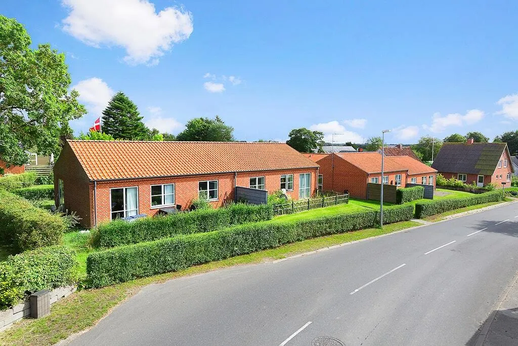 Välivaade - Two-Bedroom Apartment with Garden in Ørsted