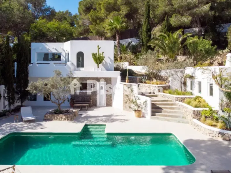 Piscina - Finca rústica con piscina y vistas al mar en San Miguel de Balansat