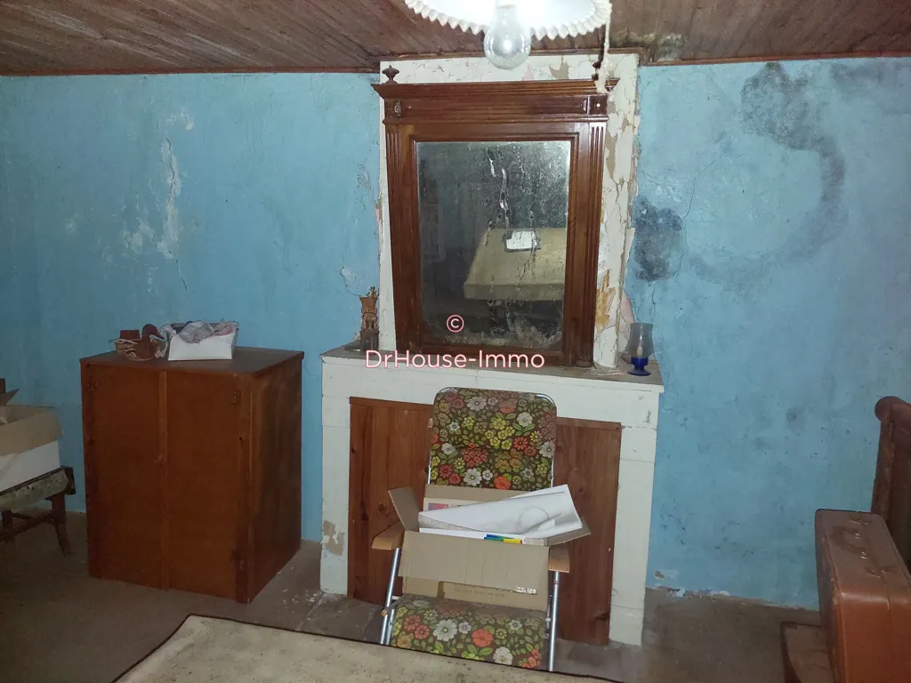 Chambres - Maison en Pierre à Rénover à Cozes