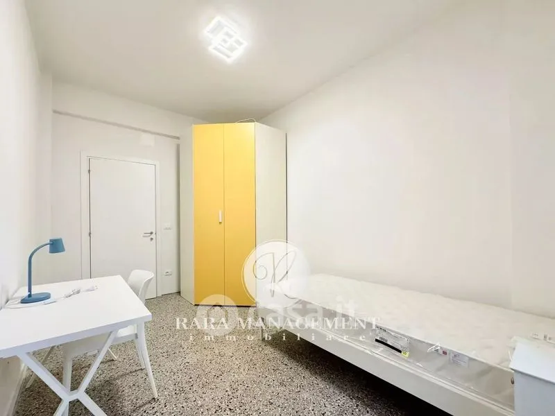 Magamistoad - Centralised Apartment with Four Balconies in Ancona