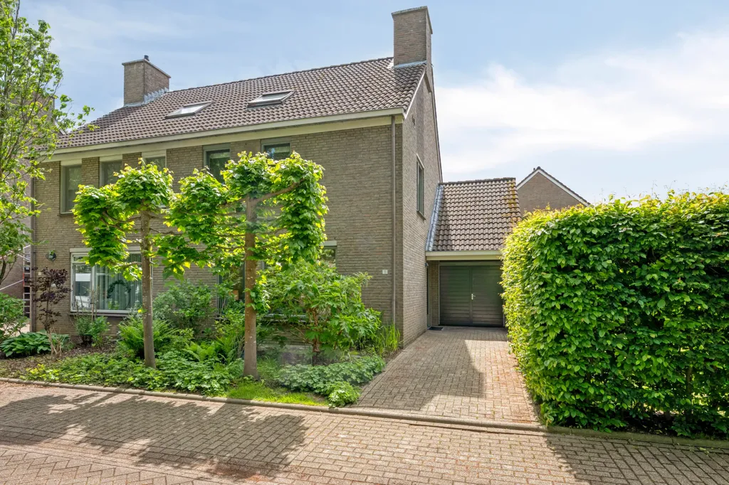 Esterno - Two-Storey House with Garden in Sittard