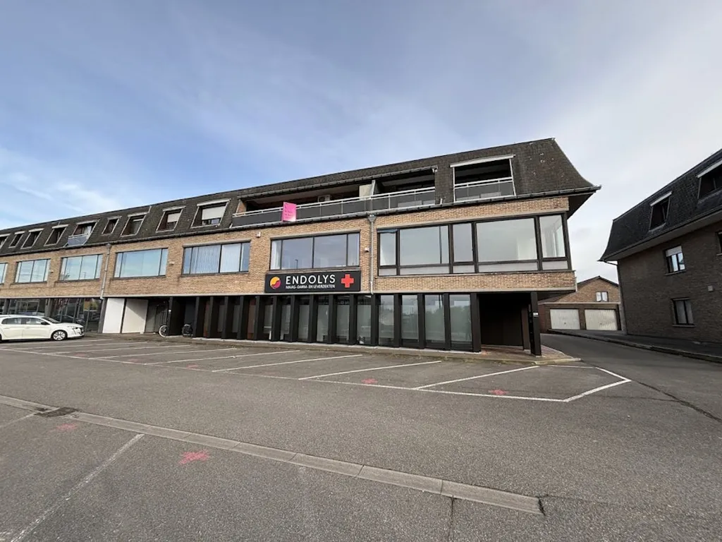 Välivaade - Office Building with Parking in Harelbeke