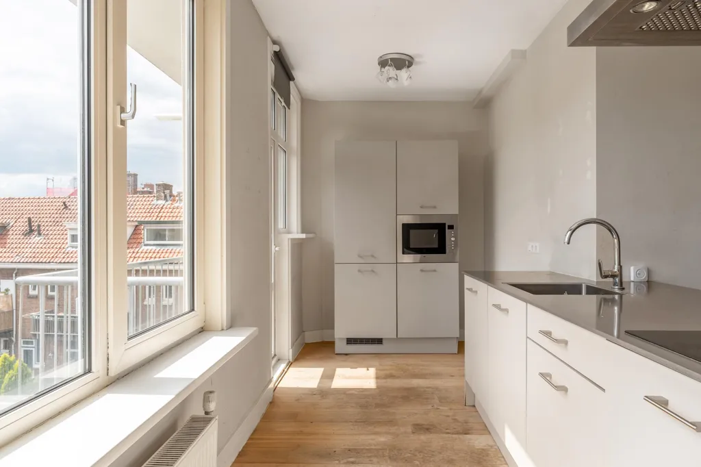 Cucina - Galerijflat with Skyline View in Charlois