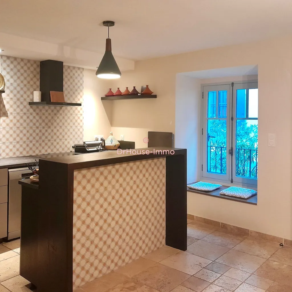 Cuisine - Maison de Caractère avec Vues sur Château Médiéval