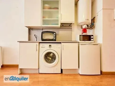Pesuköök - Studio with Central Madrid Location