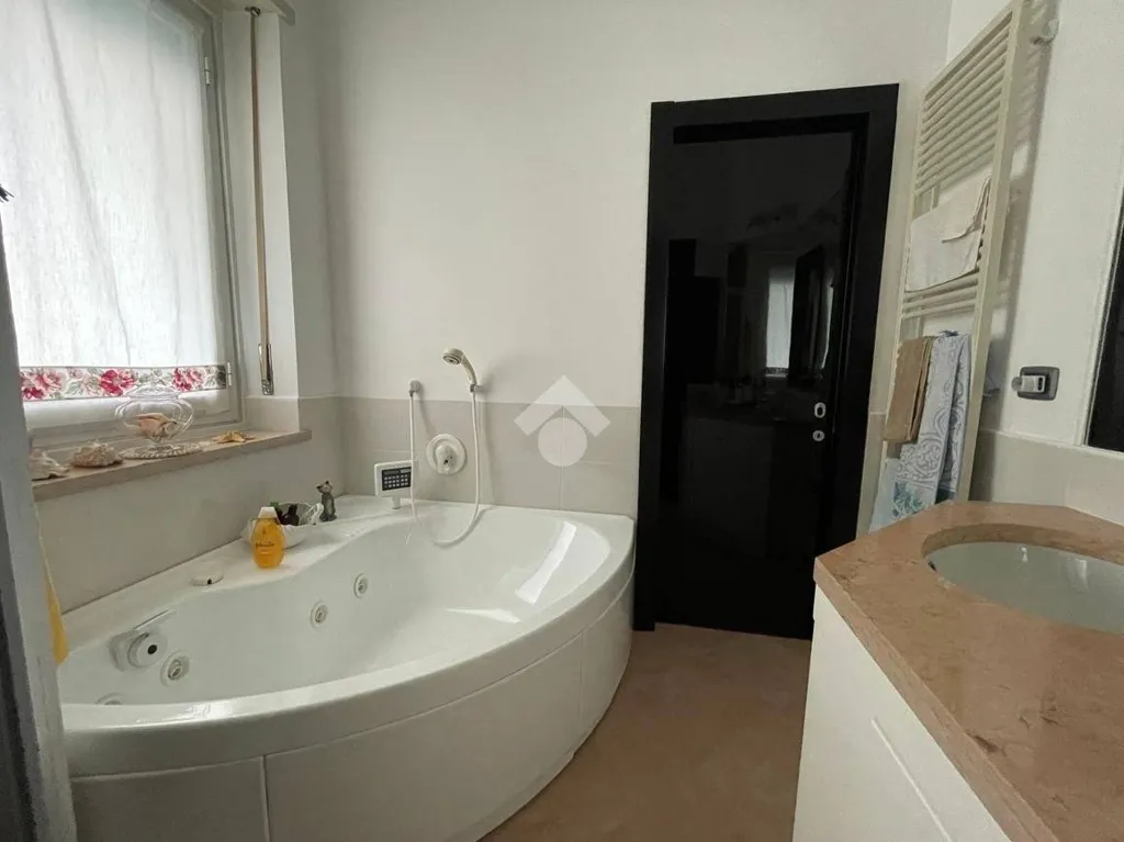Salles de bain - Villa with Panoramic View in Bibiana