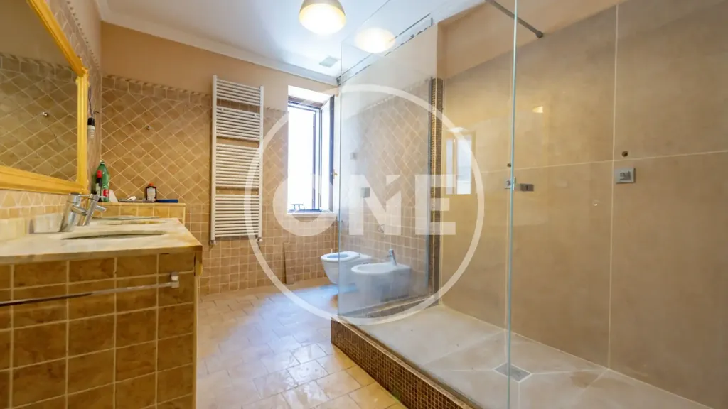 Salles de bain - Ground Floor Apartment with Garden in Rome