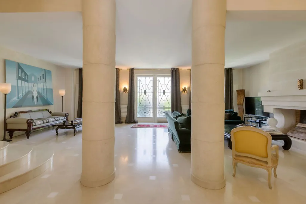 living_room