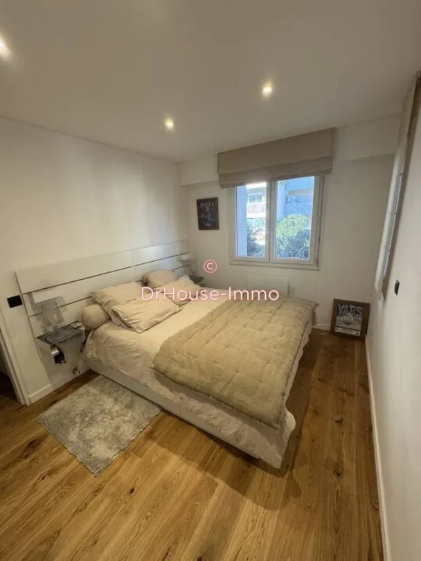 Bedrooms - Renovated 2-Bed Flat with Balcony in Marseille