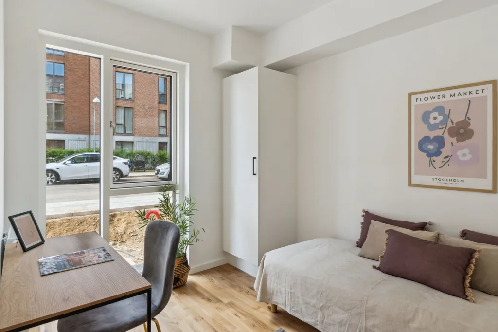 Camere da letto - 3-Bedroom Flat with Balcony in Brøndby