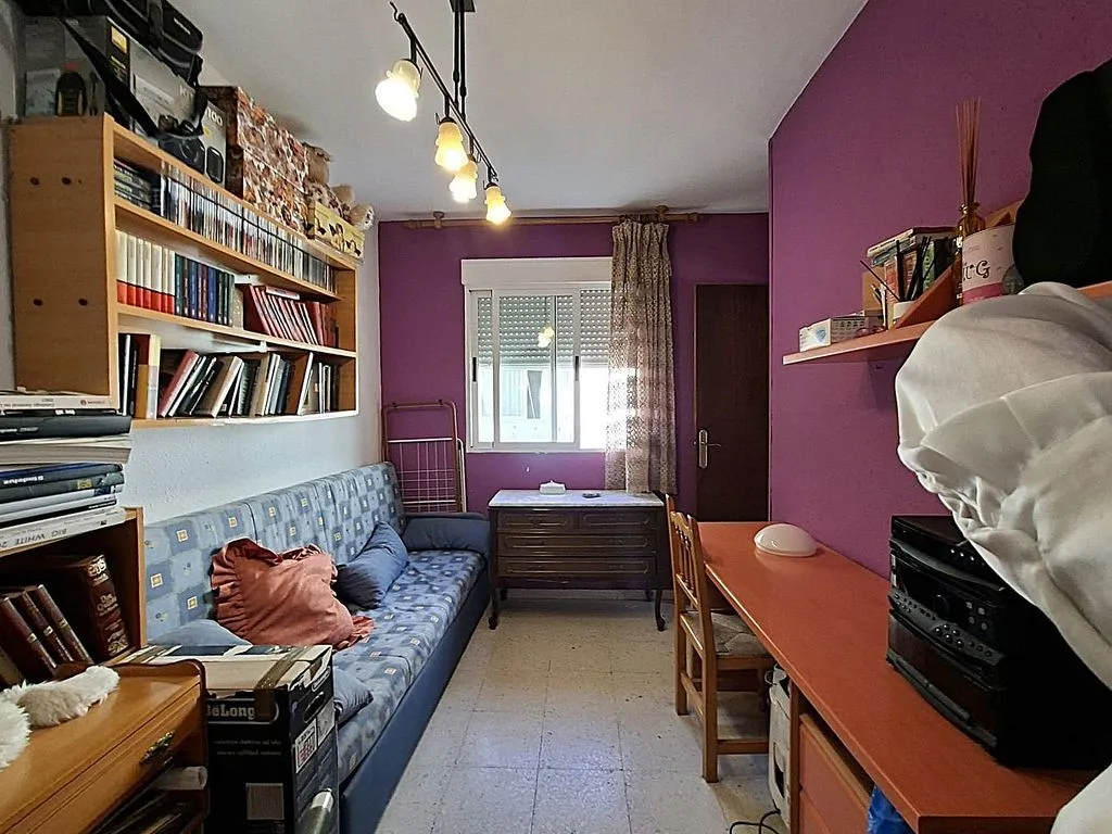 Chambres - Apartment with Balcony and Terrace in Cúllar Vega